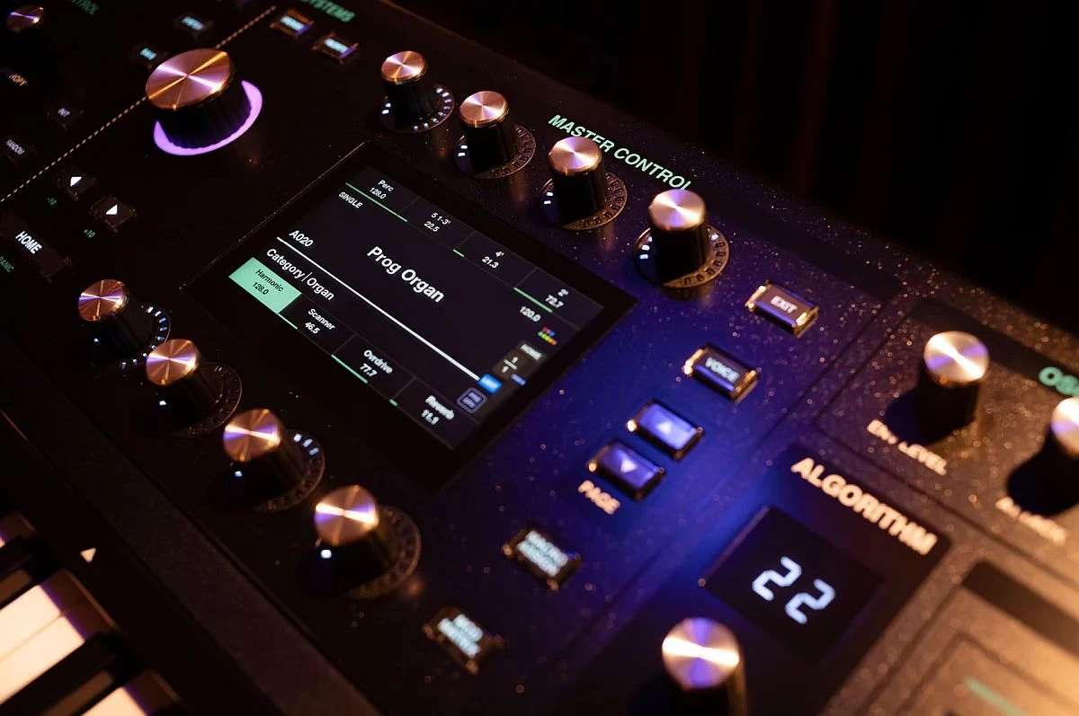 ASM LEVIASYNTH KEYBOARD