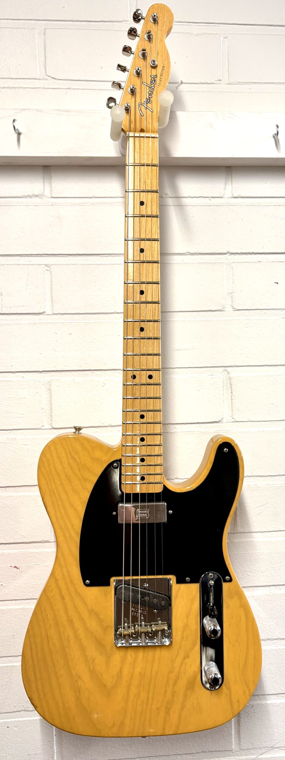 KÄYTETTY FENDER VINTAGE HOT ROD 52 TELECASTER