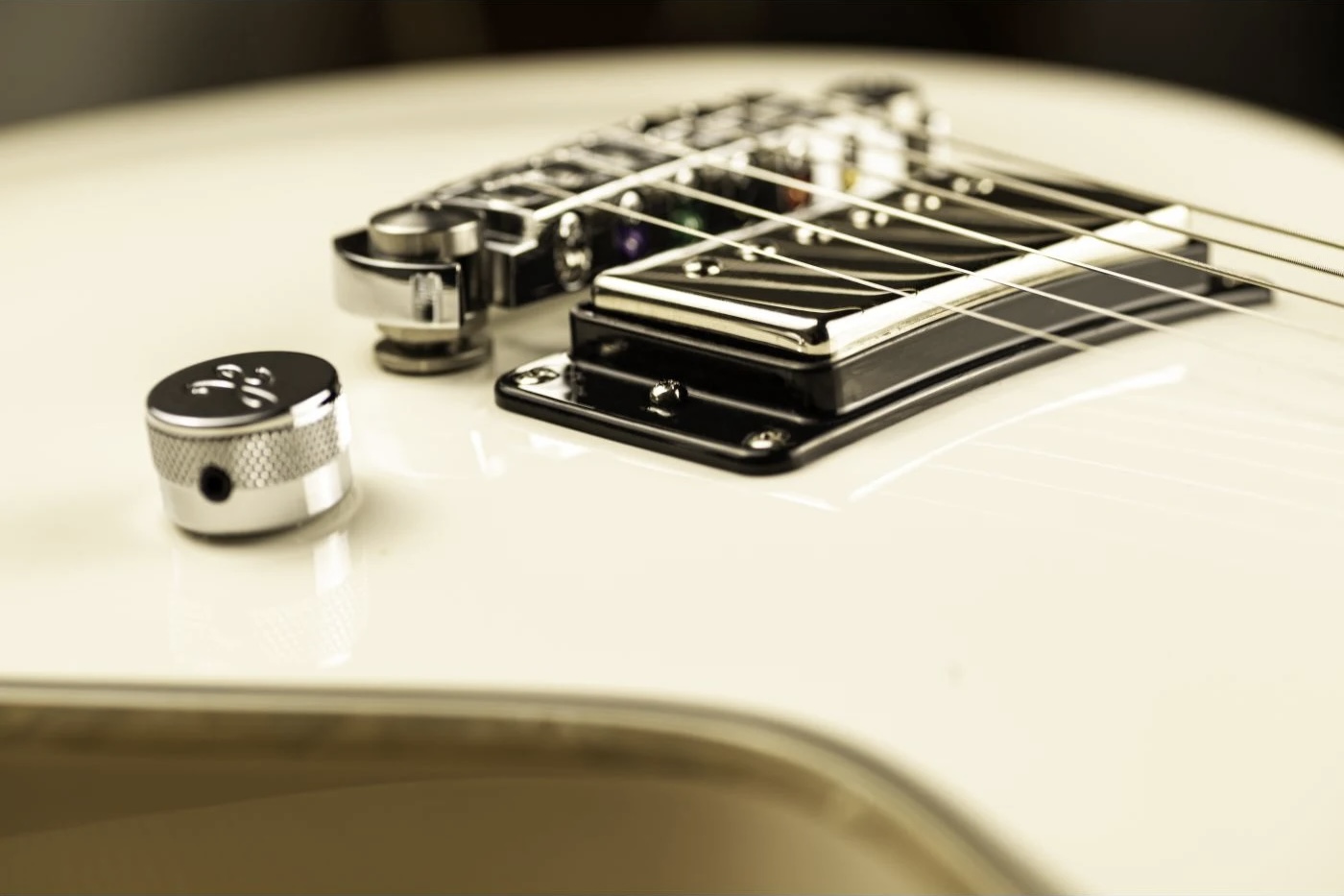 HAGSTROM ULTRA MAX DJS DANKO JONES SIGNATURE